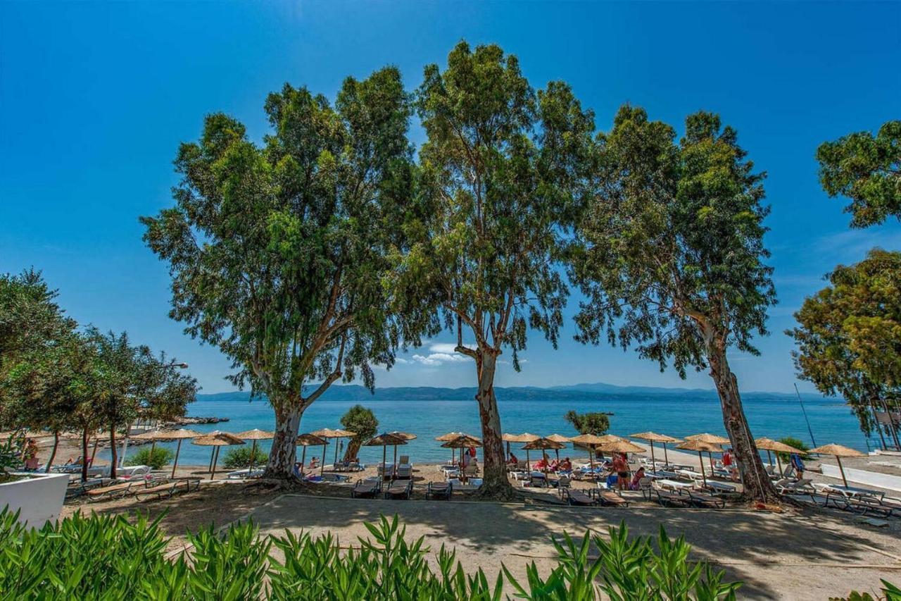 Evia Riviera Resort Amarynthos Esterno foto